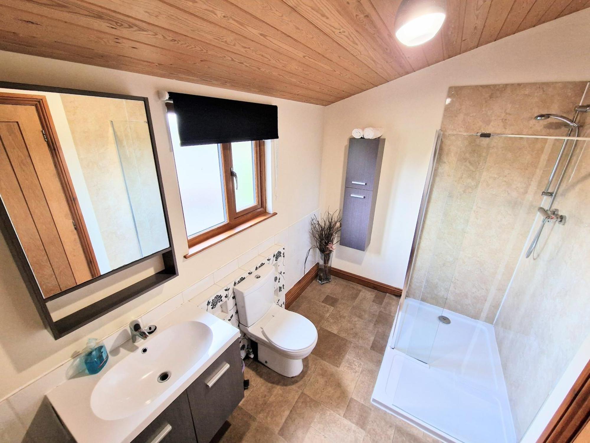 Ochil 8 With Private Hot Tub - Fife - Loch Leven - Lomond Hills Villa Kelty Exteriör bild