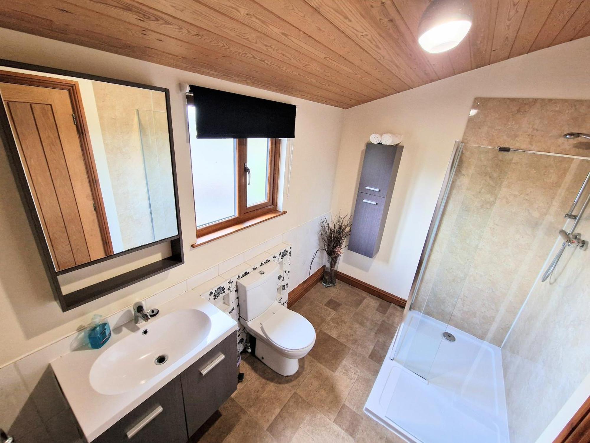 Ochil 8 With Private Hot Tub - Fife - Loch Leven - Lomond Hills Villa Kelty Exteriör bild